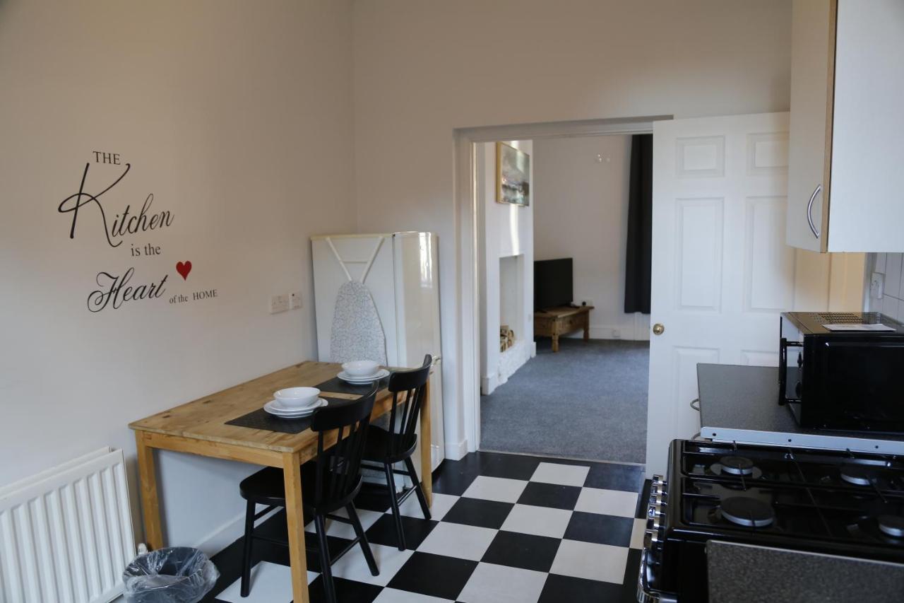 Cosy Ground Floor Apartment Close To Everything, Minutes Walk From The Rvi, City Centre & Parks Newcastle upon Tyne Exterior foto